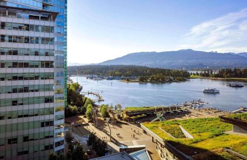 Coal Harbour Hotel | Fairmont Pacific Rim