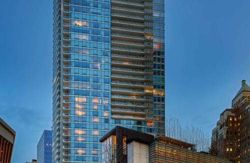 Coal Harbour Hotel | Fairmont Pacific Rim