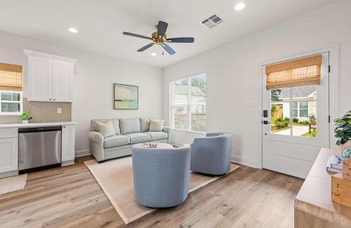 Youngsville Casa | Fairway Cottage 2BR Retreat Near Sportsplex