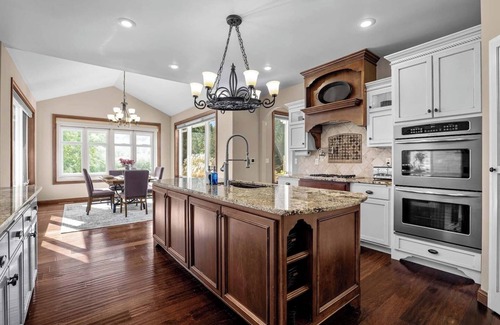 Hobart Casa | Fairway Falls Retreat | Theater, Arcade & Hot Tub