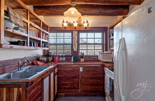 Berryville Hotel | Fairway Inn