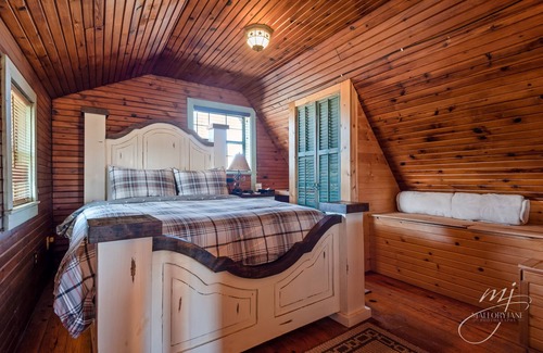 Berryville Hotel | Fairway Inn