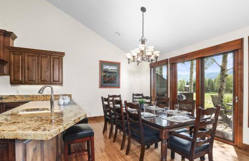 Park Meadows Casa | FAIRWAY VILLAGE 2919 townhouse