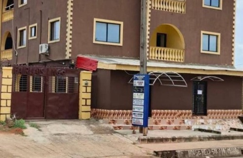 Yaba Apartamento | Fairways Apartments : 1 Bedroom Apartment