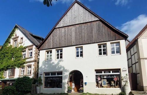 Schwalenberg Apartamento | Fairytale "Sleeping Beauty" vacation apartment in the historic old town for up to 6 people