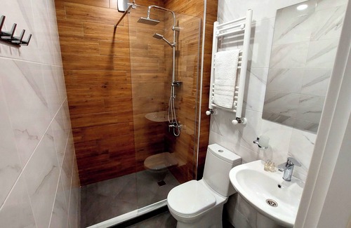 Avlabari Hotel | Falcon Boutique Hotel
