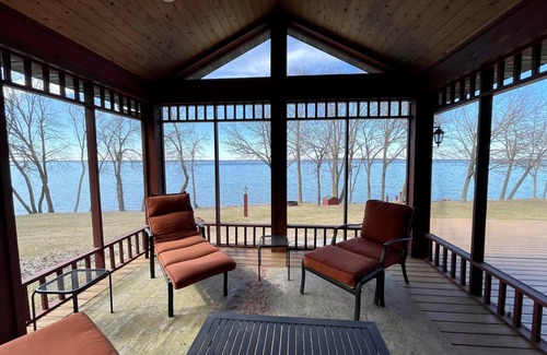 Battle Lake Casa | Fall Colors/ Bike Paths/ Parks / Snowmobile Trails /West Battle Lake / Fall Colors/