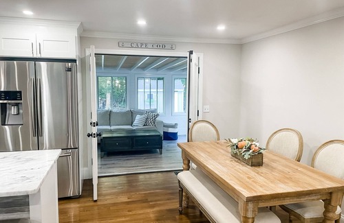 Northwest Harwich Casa | Fall Escape! Fire pit, Weber Grills and Tesla Charger