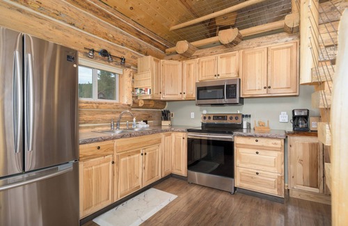 Georgetown Cabina | Fall Leaves are Changing! Cabin @ GTL