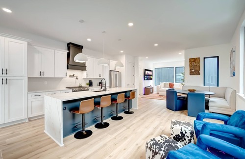 Hurwood Heights Casa | Casas Dobles: Jacuzzi, Azotea, Juegos, Nashville