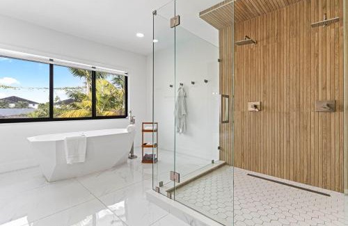 Olympia Heights Casa | Fall Sale! 4 BR - Private Pool, Grill, Soaking Tub, Near Coral Gables & MIA Airport