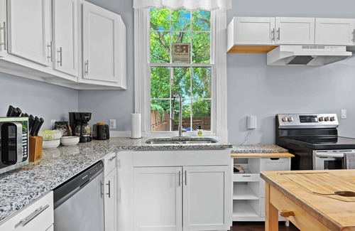 Smoketown Jackson Casa | Fam & Business Stay | Cozy Home in Prime Location!