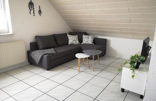 Lochbrucke Apartamento | Familienfreundliche Ferienwohnung mit Wohlfühlbalkon und kostenlosem Parkplatz nahe Messe und Bodensee