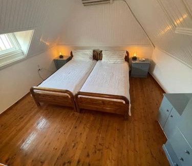 Kilada Casa | Familienfreundliches Fischerhaus am Strand