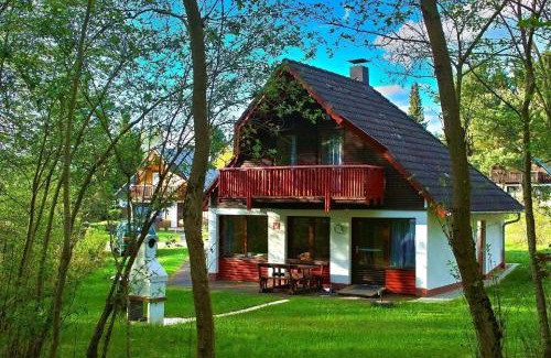 Feriendorf Silbersee Casa | Familienfreundliches Ruhiges Ferienhaus in Feriendorf Silbersee mit Offenem Kamin