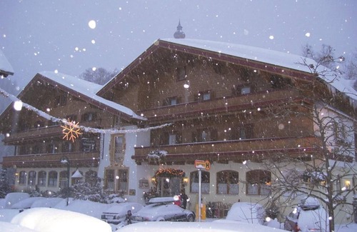 Dienten am Hochkoenig Casa | Familienzimmer mit Dusche od. Bad, 1-3 Nächte - Hotel Salzburger Hof