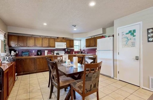 Longtown Casa | Families, Fishermen & Hunters. Pleasant 3-bedroom house is ready for you!