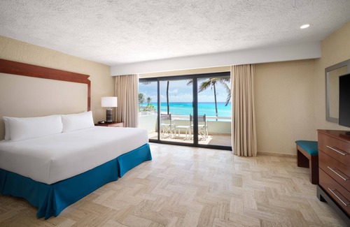 Zona Hotelera Complejo | Family 3 Bedroom Ocean Villa By Wyndham Grand Cancun