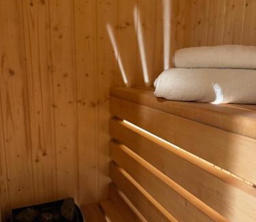 Nowy Port Apartamento | Family & Business Sauna Apartments Baltic Horizon No 3 PREMIUM SPA - 3 Bedroom with Private Sauna, Jacuzzi, Rooftop Gym & Panoramic Terrace, Balcony, Underground Garage