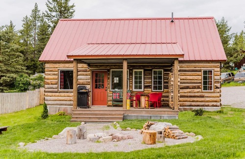 Martin City Casa | Family Cabin 9 Miles from West Glacier