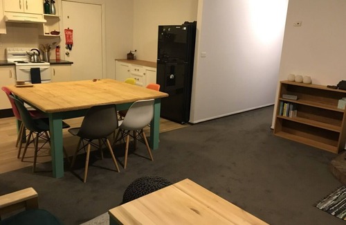 South Durras Casa | Family cottage, 8 minutes from the beach, pet friendly