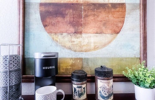 West San Antonio Casa | Family Cottage Cozy Family Gem near SeaWorld Lackland