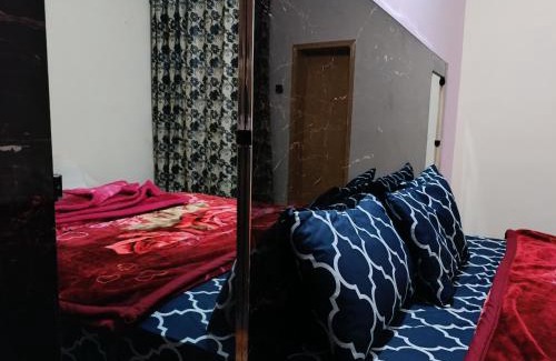 Lahore Hotel | Family couple Hotel