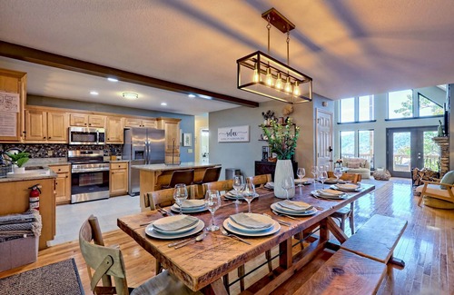 Clayton Casa | Family Escape w/ Views | Pet-Friendly | Firepit