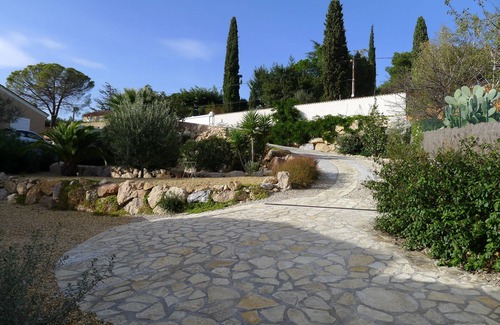 Saint-Genies-de-Fontedit Villa | Villa familiar con piscina privada, capacidad para 8 personas con 4 dormitorios y 3 baños