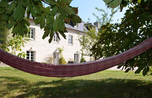 Sainte-Marie-du-Mont Cabaña | Casa acogedora cerca de Utah Beach, ideal para familias, jardín privado, instalaciones completas