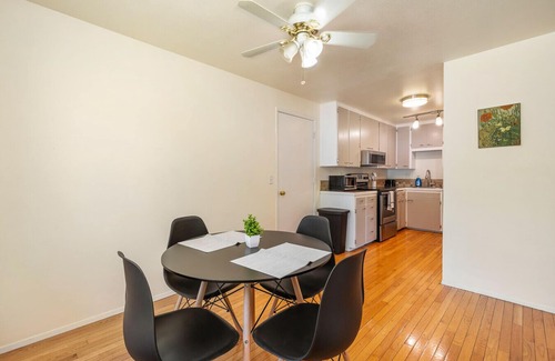 Picnic Point-North Lynnwood Casa | Family-Friendly 2BR Home in Lynnwood w/ Parking