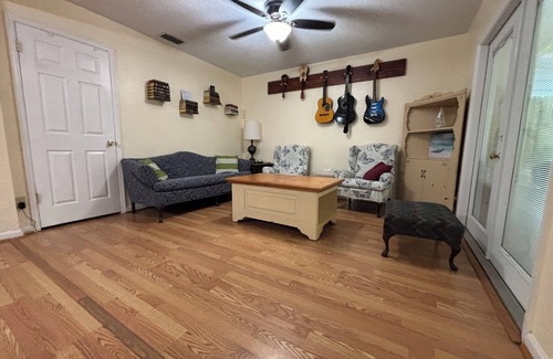 Port Orange Casa | Family-Friendly 3-bedroom house in Quiet Neighborhood in Coastal Port Orange