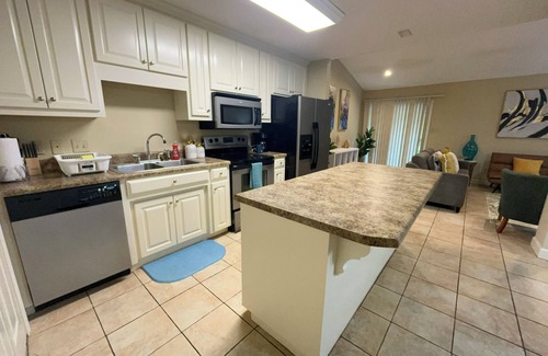 Valdosta Casa | Family-Friendly 3BR Retreat · Free Parking · Quiet & Safe Area