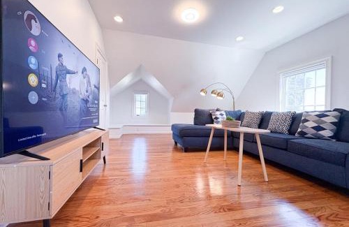 Stamford Apartamento | Family-Friendly 4 Bed 3 Bath Downtown Delight