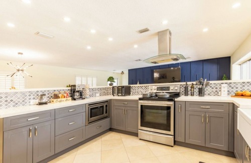 Plantation Casa | "Oasis 4-Dorm, 3-Baño: Piscina Cerca de Miami"