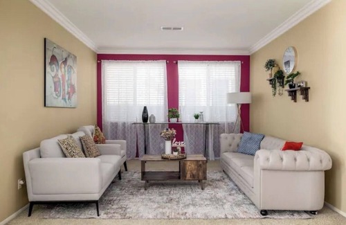 Menifee Casa | Family-friendly 5 Bed/3 Bath House with Gym and Backyard