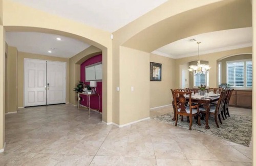 Menifee Casa | Family-friendly 5 Bed/3 Bath House with Gym and Backyard