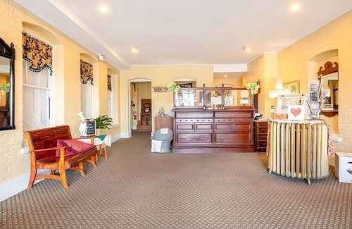 Abbeville Casa | Family-Friendly Accommodation Near Abbeville Opera House! FREE Parking!