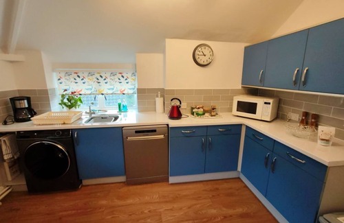 Loddon Apartamento | Family friendly apartment on top floor of Norfolk mansion close to all amenities