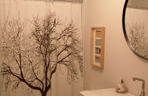 Hollyburn Apartamento | Family-Friendly 2BR Ambleside Suite Near Beach & Trails