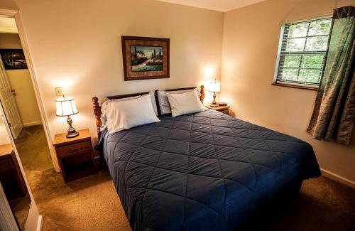 Greeneville Casa | Family-Friendly Cabin Rental with River Views near Knoxville