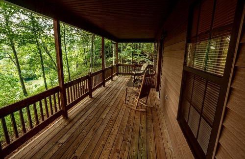 Greeneville Casa | Family-Friendly Cabin Rental with River Views near Knoxville