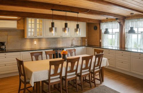 Herdla Casa | Family-friendly Cabin with pier - Herdla to Bergen - 40 min