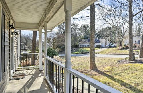Greensboro Casa | Family Friendly Greensboro Home Pets Welcome