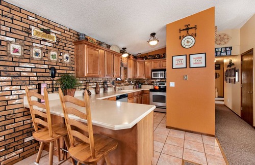 Rifle Casa | Familia amigable hogar lejos del hogar; cerca de las cavernas de Glenwood, aguas termales y esquí