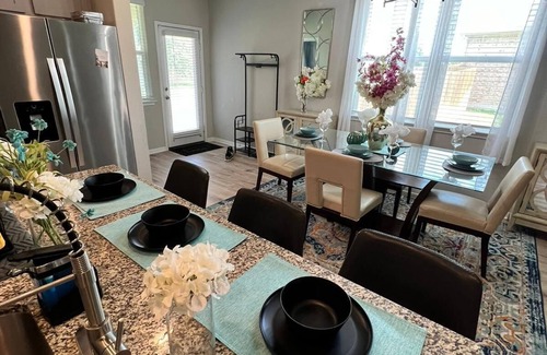 Georgetown Casa | Family Friendly Home