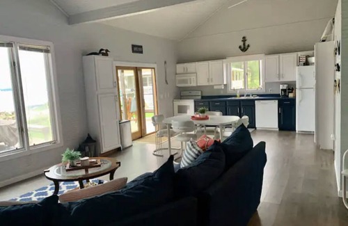 Grenell Cabaña | Family friendly Island with Channel view, and dreamy amenities!