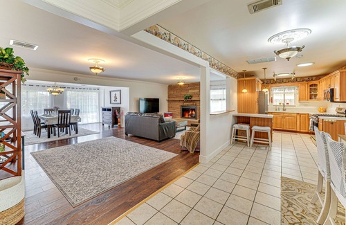 Loma Linda Casa | Family-Friendly Loma Linda Retreat: Walk to LLU