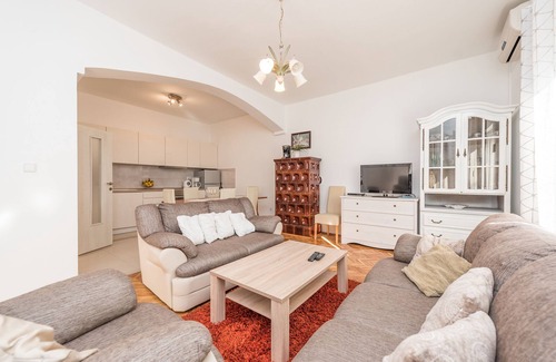 Bibinje Casa | Family Friendly Pool House Ana, Bibinje, Croatia