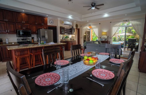 Bejuco Casa | Family-Friendly Pool Home Near Tropical Beach